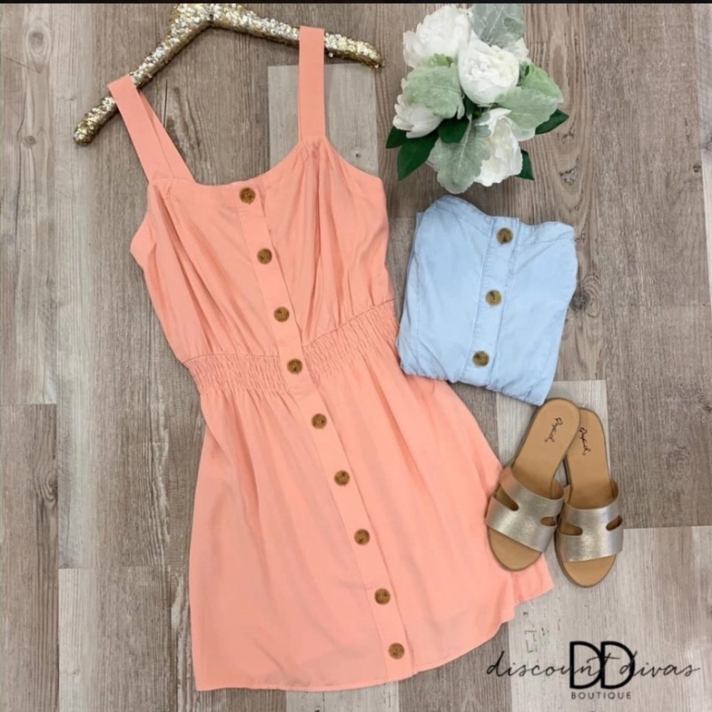 Sleeveless button down dress